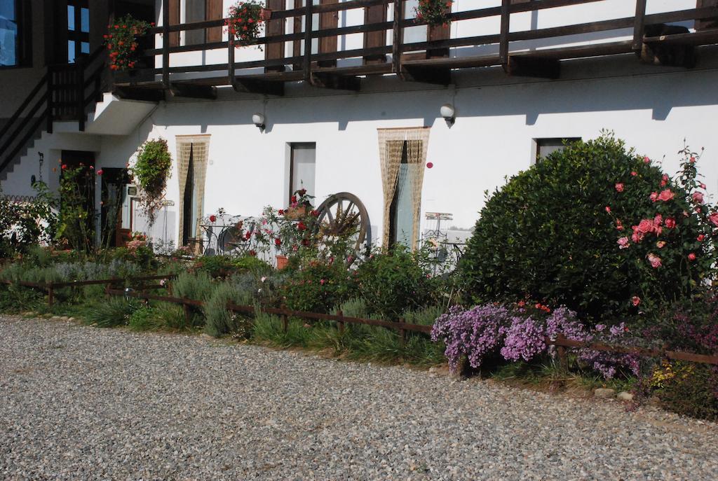 Agriturismo Fano'S Farm Suno Exteriér fotografie