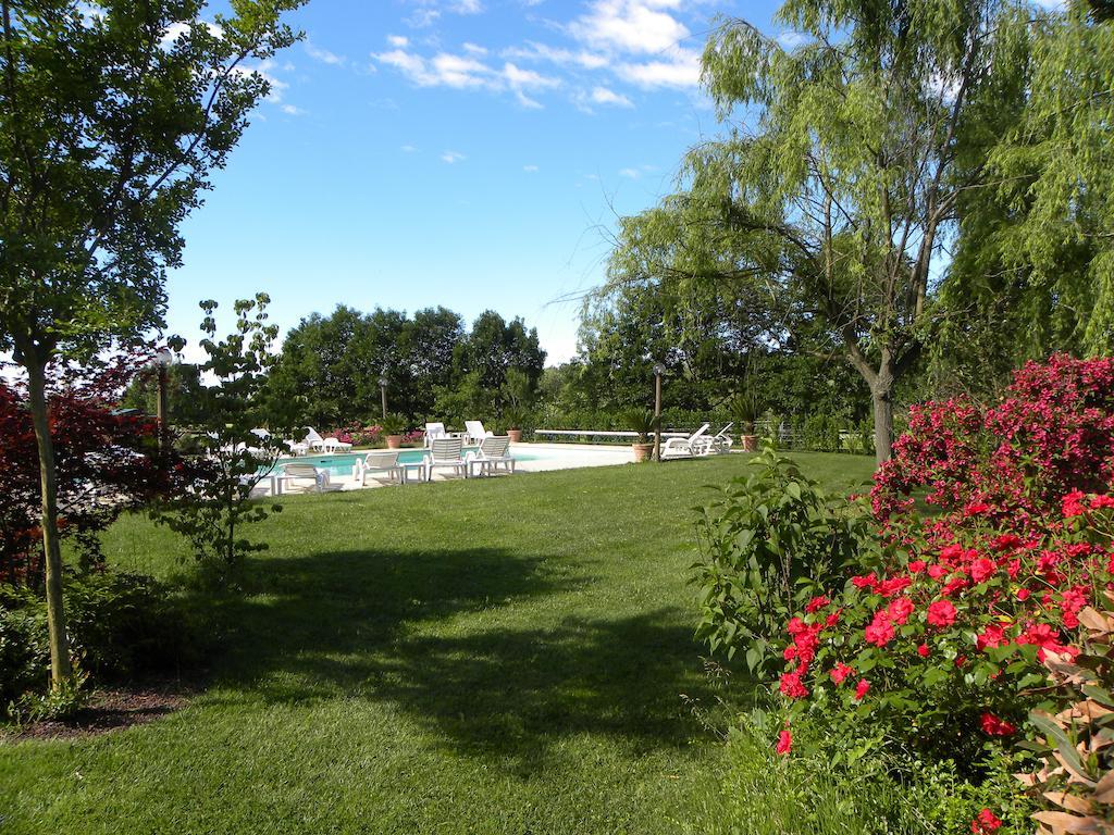 Agriturismo Fano'S Farm Suno Exteriér fotografie