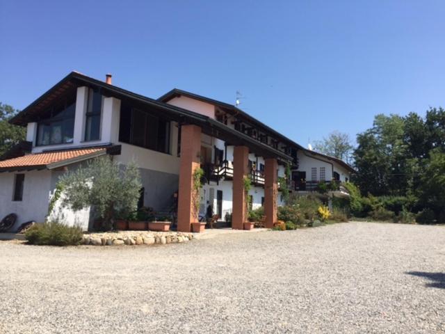 Agriturismo Fano'S Farm Suno Exteriér fotografie